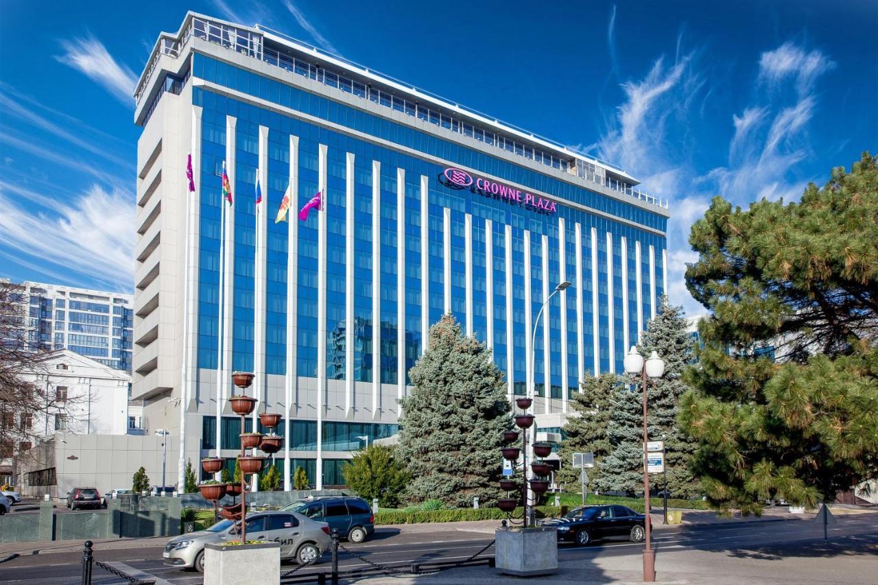 Crowne Plaza Krasnodar - Centre, An Ihg Hotel Екстер'єр фото